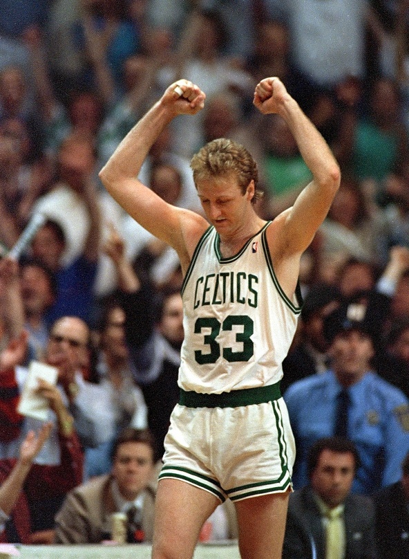 开云官方-1985年的今天：伯德狂砍60分7板3助 得分创个人生涯&amp;绿军队史纪录