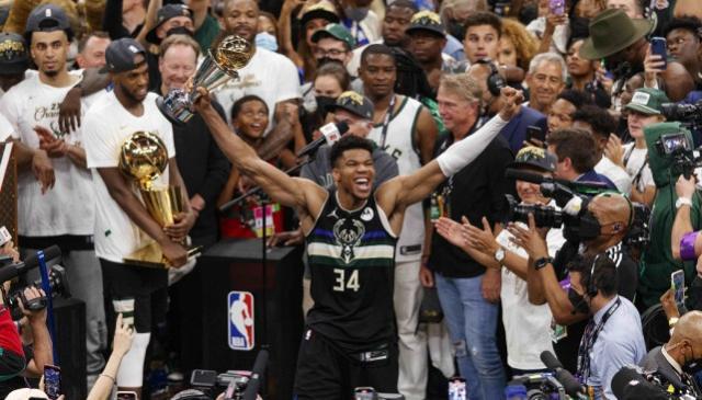 开云下载-【观察】NBA揭幕日6大看点 杜兰特欲带队复仇雄鹿